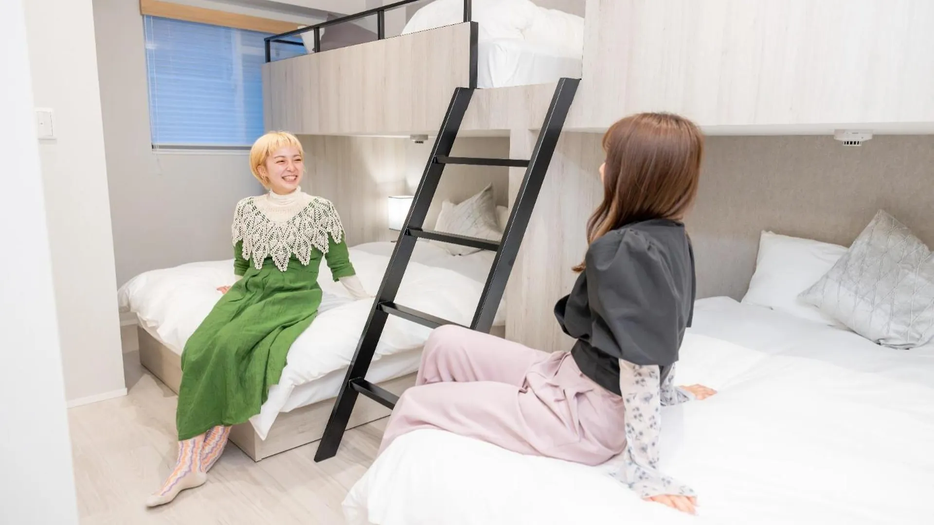 One World Sakaisuji Honmachi - Vacation Stay 09657V Osaka 0*,